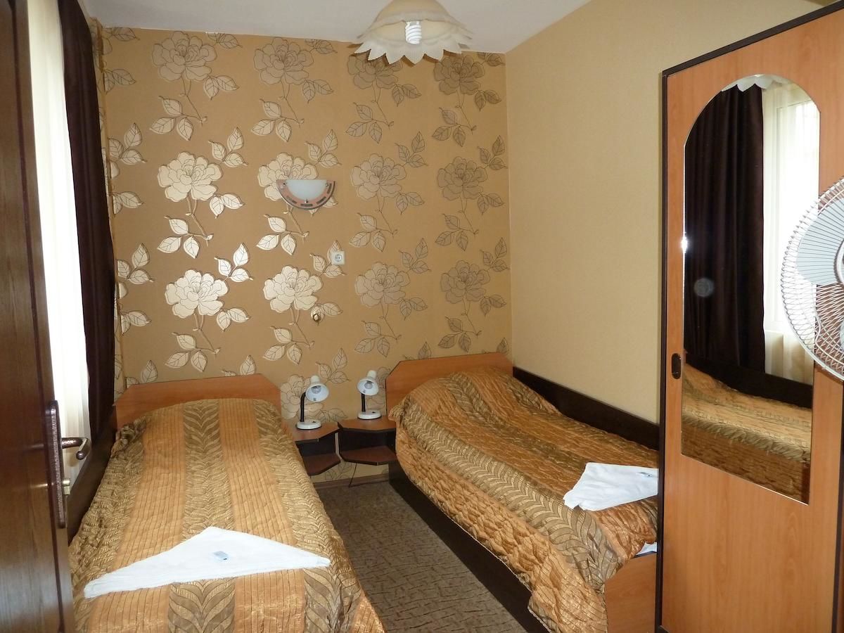 Гостевой дом Tarnovski Dom Guest Rooms Велико-Тырново-24